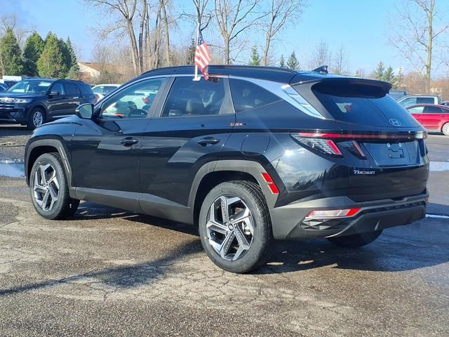 Used 2023 Hyundai Tucson SEL w/ Convenience Package image 2