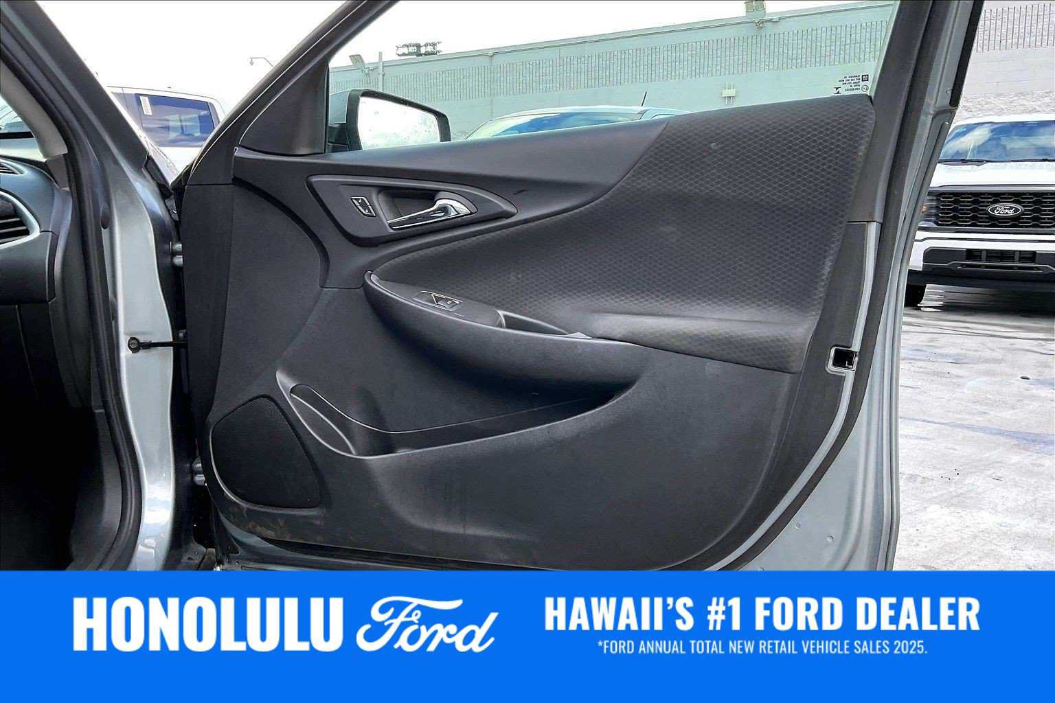 Used 2024 Chevrolet Malibu LT FWD image 28