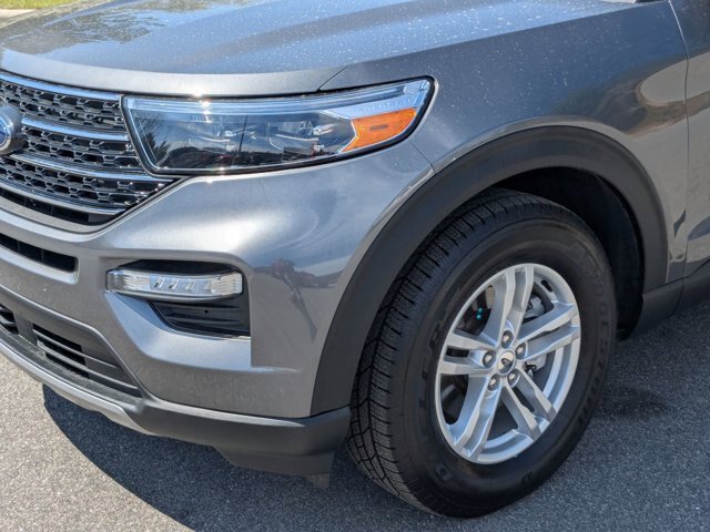 Certified 2023 Ford Explorer XLT w/ Equipment Group 202A AWD/4WD image 10