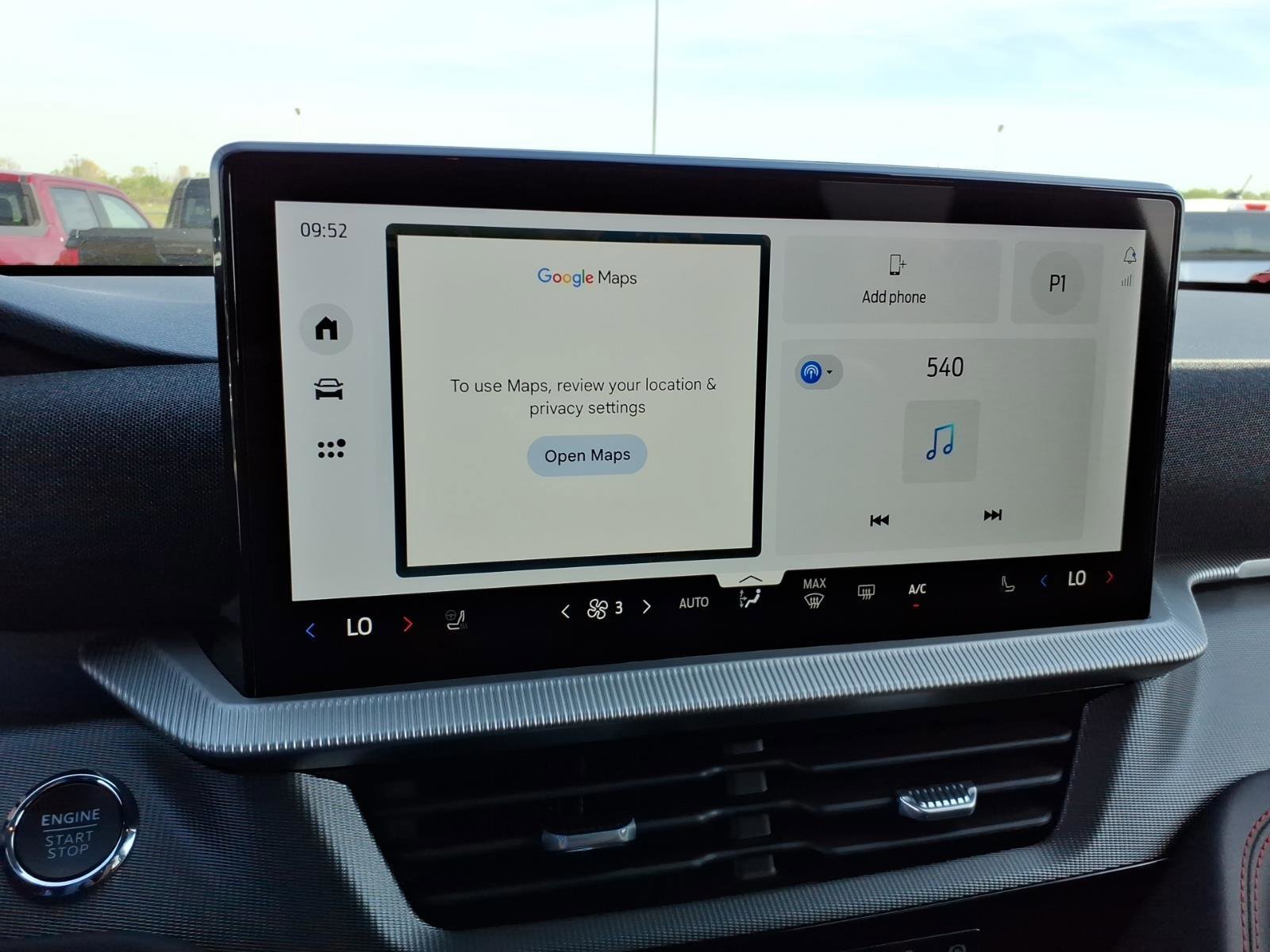 Certified 2025 Ford Explorer ST-Line w/ Premium Package image 18