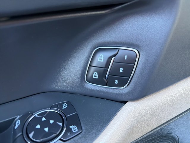 Certified 2023 Ford Expedition Limited image 11