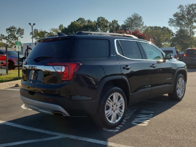 Used 2023 GMC Acadia SLE w/ Driver Convenience Package FWD image 5