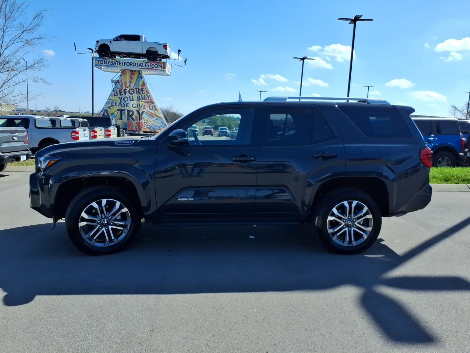 Used 2025 Toyota 4Runner Limited image 2