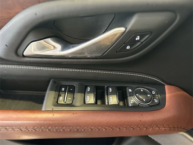 Used 2023 GMC Yukon XL Denali Ultimate image 14