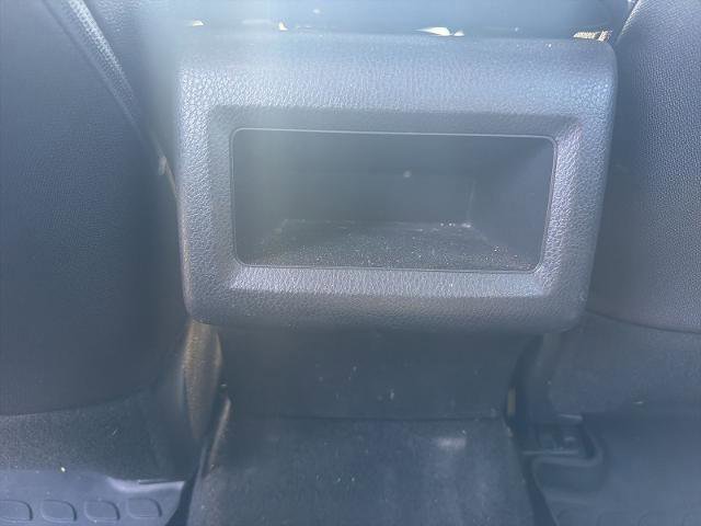 Used 2020 Toyota Camry LE FWD image 19