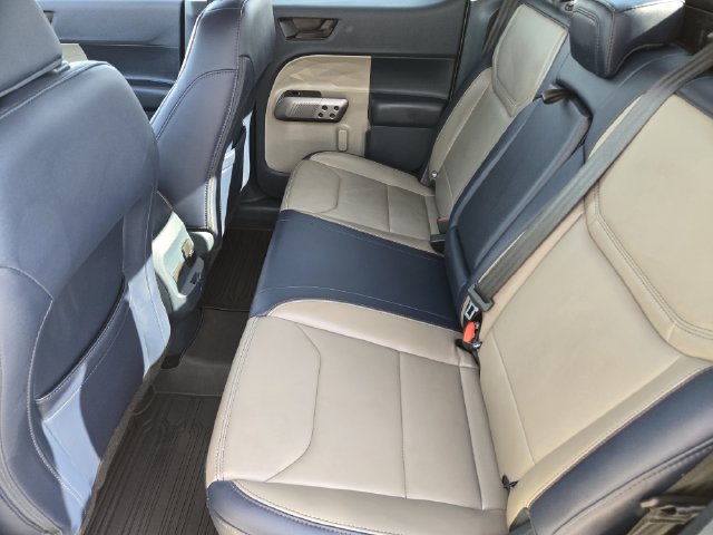 Certified 2025 Ford Maverick Lariat w/ 4K Tow Package AWD/4WD image 28