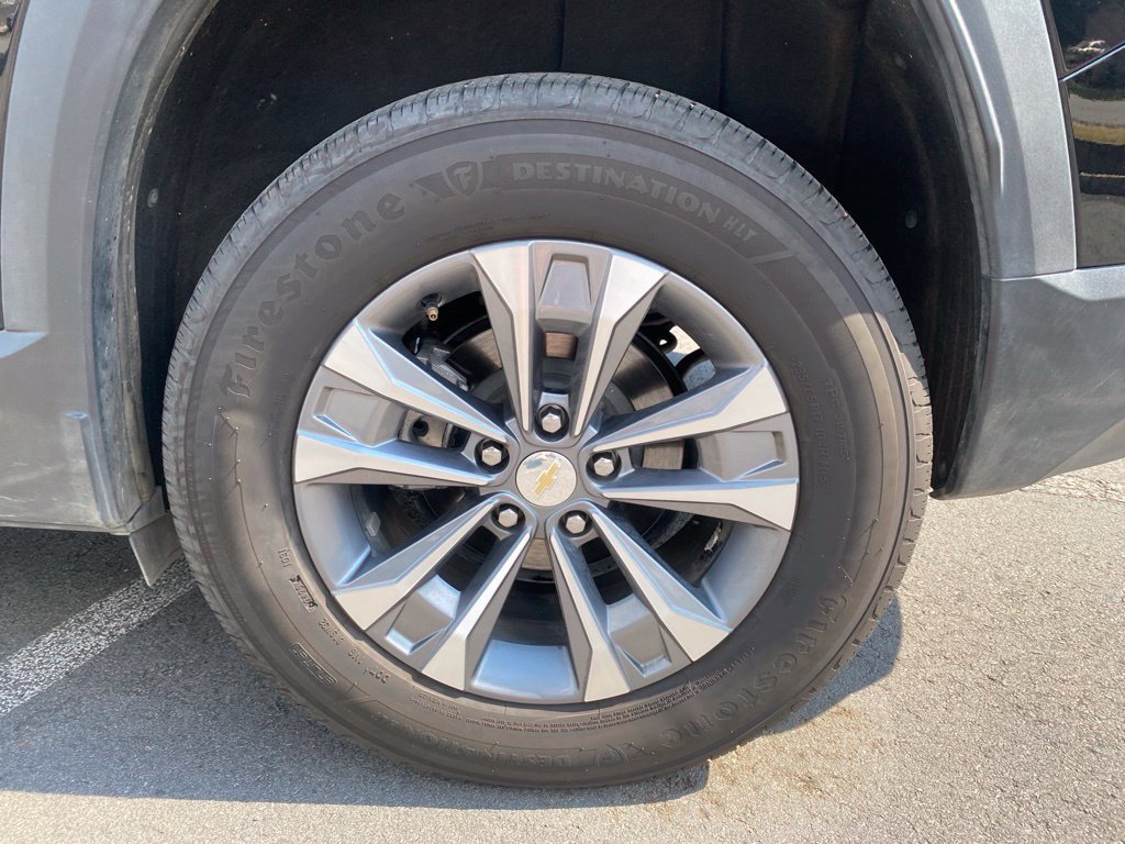 Used 2026 Chevrolet Equinox LT w/ Convenience Package II FWD image 35