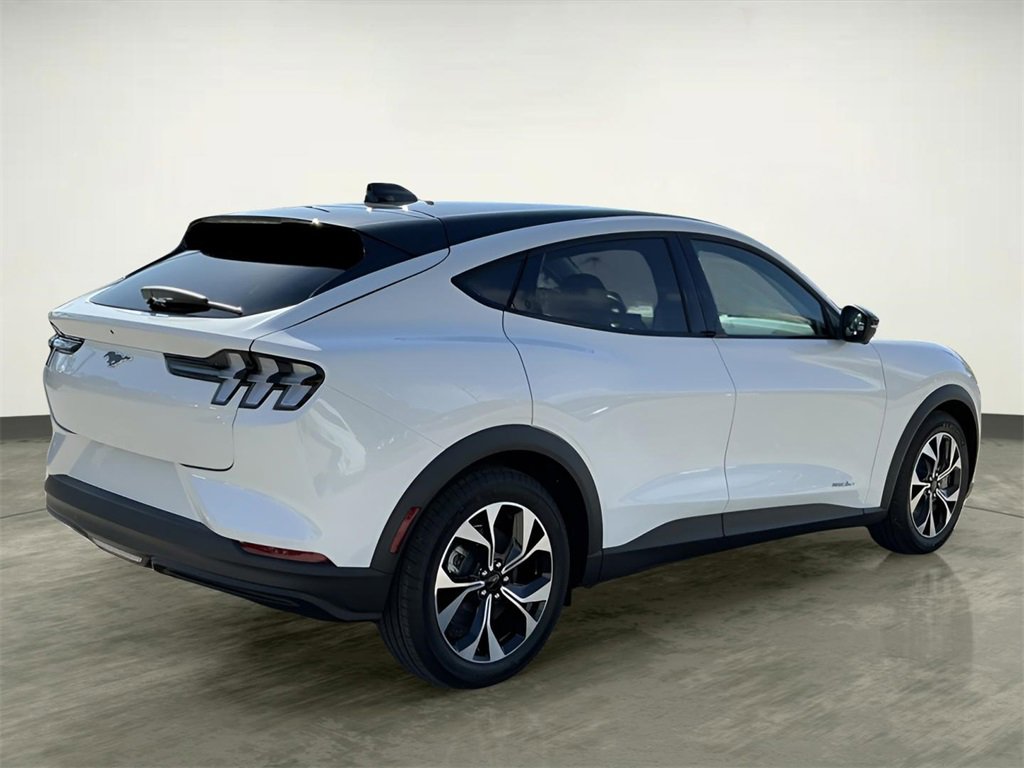 Certified 2025 Ford Mustang Mach-E Select w/ Interior Protection Package image 9