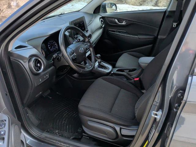 Used 2022 Hyundai Kona SEL w/ Convenience Package image 11