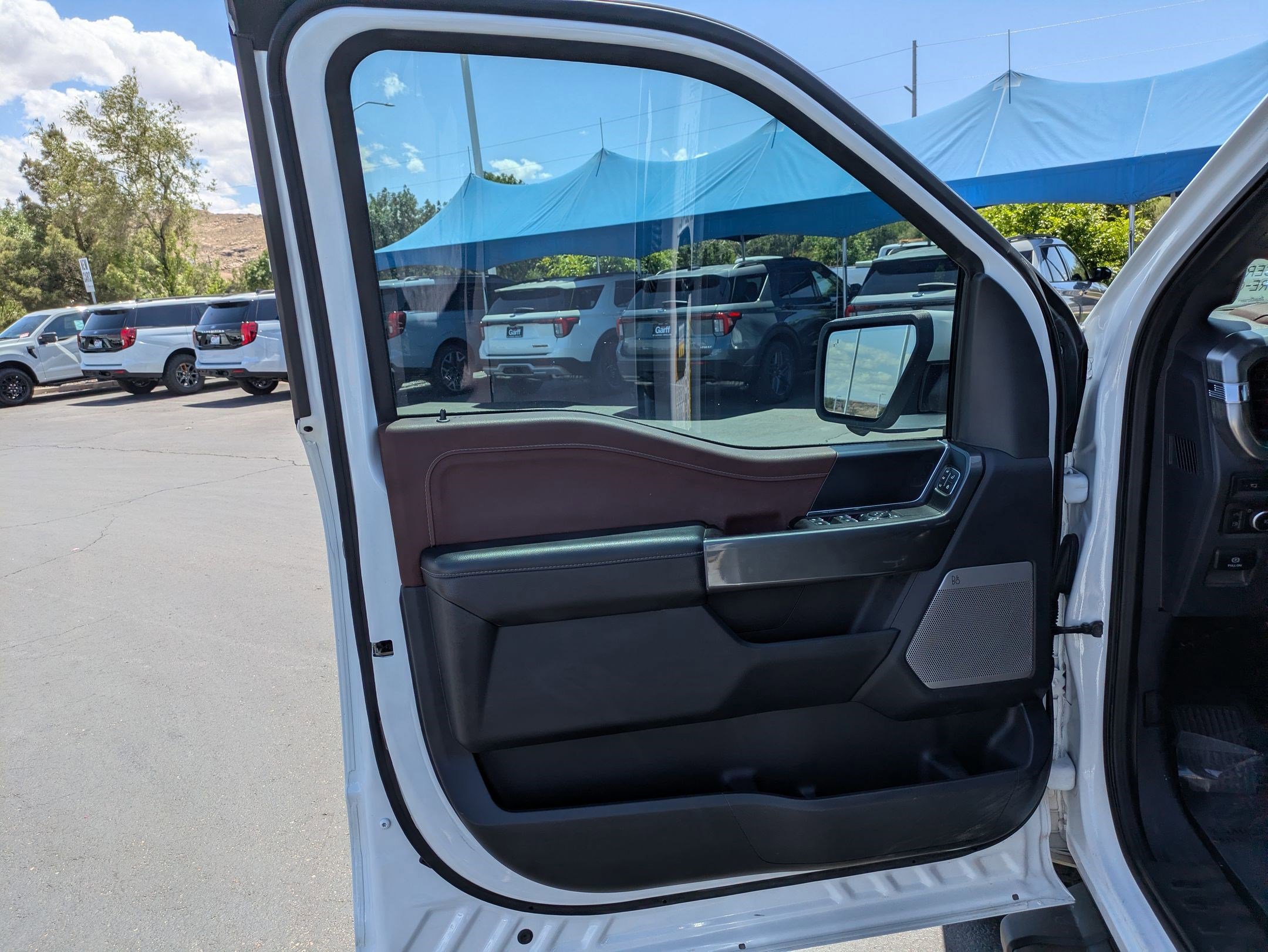 Certified 2023 Ford F150 Lariat AWD/4WD image 14