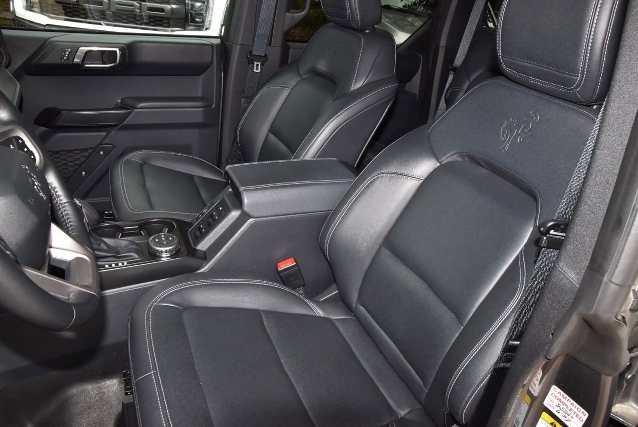 Certified 2025 Ford Bronco Badlands image 40