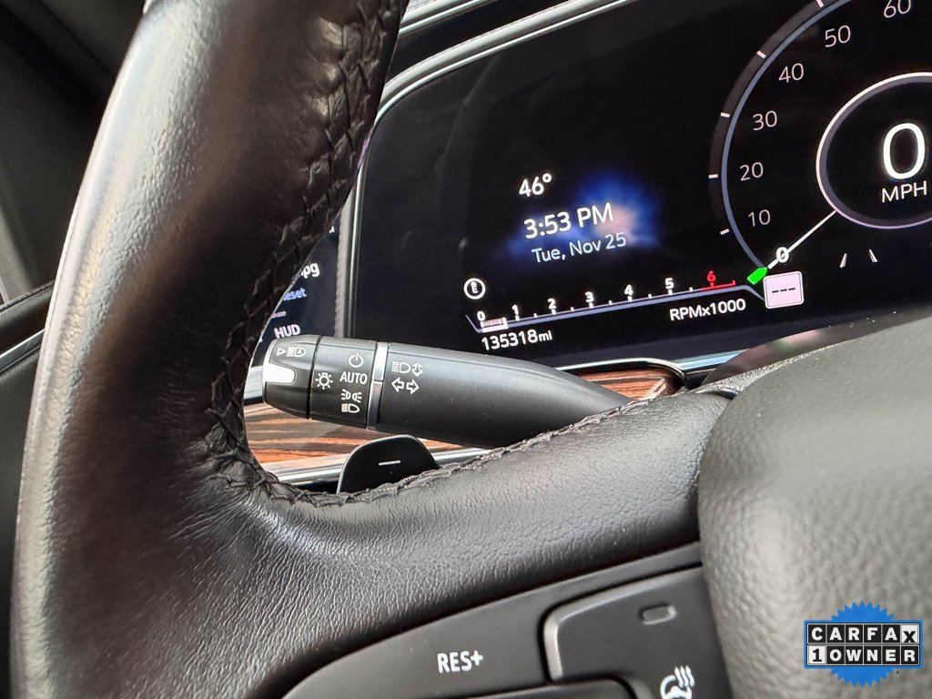 Used 2021 Cadillac Escalade Premium Luxury image 50