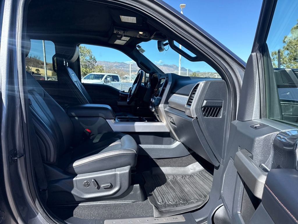Certified 2022 Ford F350 Platinum image 27