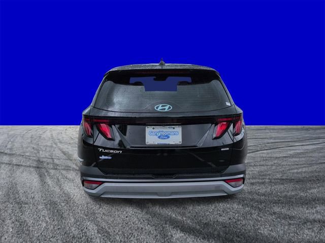 Used 2025 Hyundai Tucson SE AWD/4WD image 5