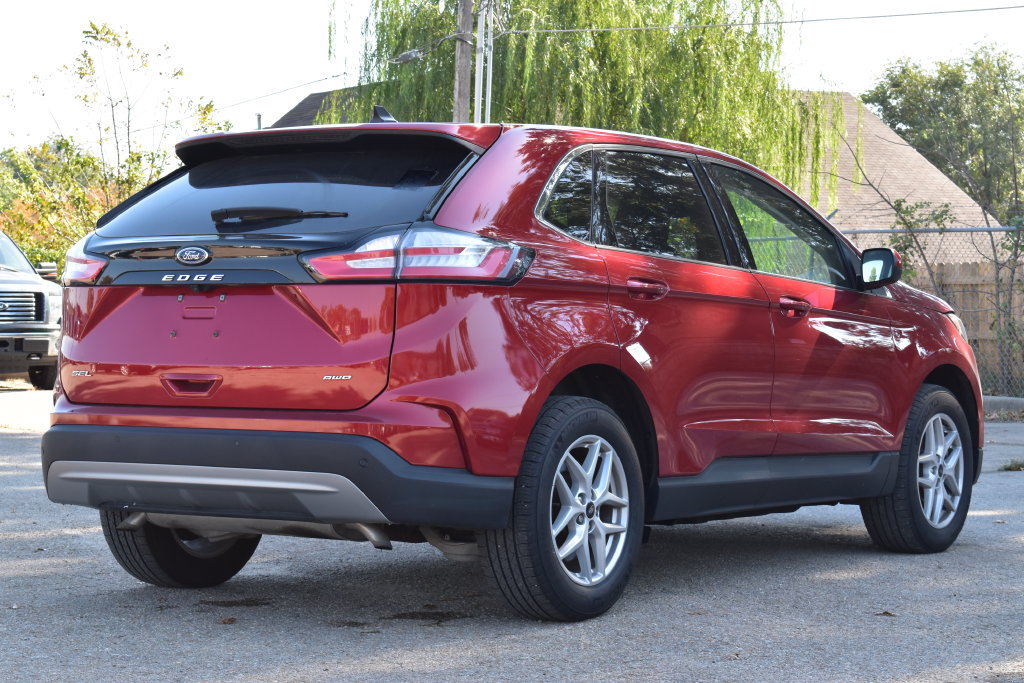 Certified 2024 Ford Edge SEL w/ Convenience Package AWD/4WD image 5