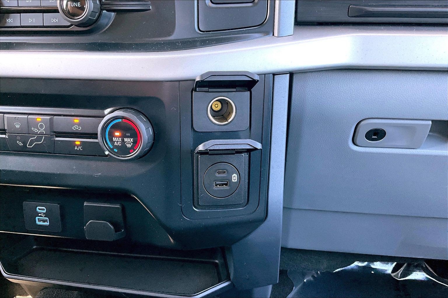 Certified 2023 Ford F150 XLT AWD/4WD image 33