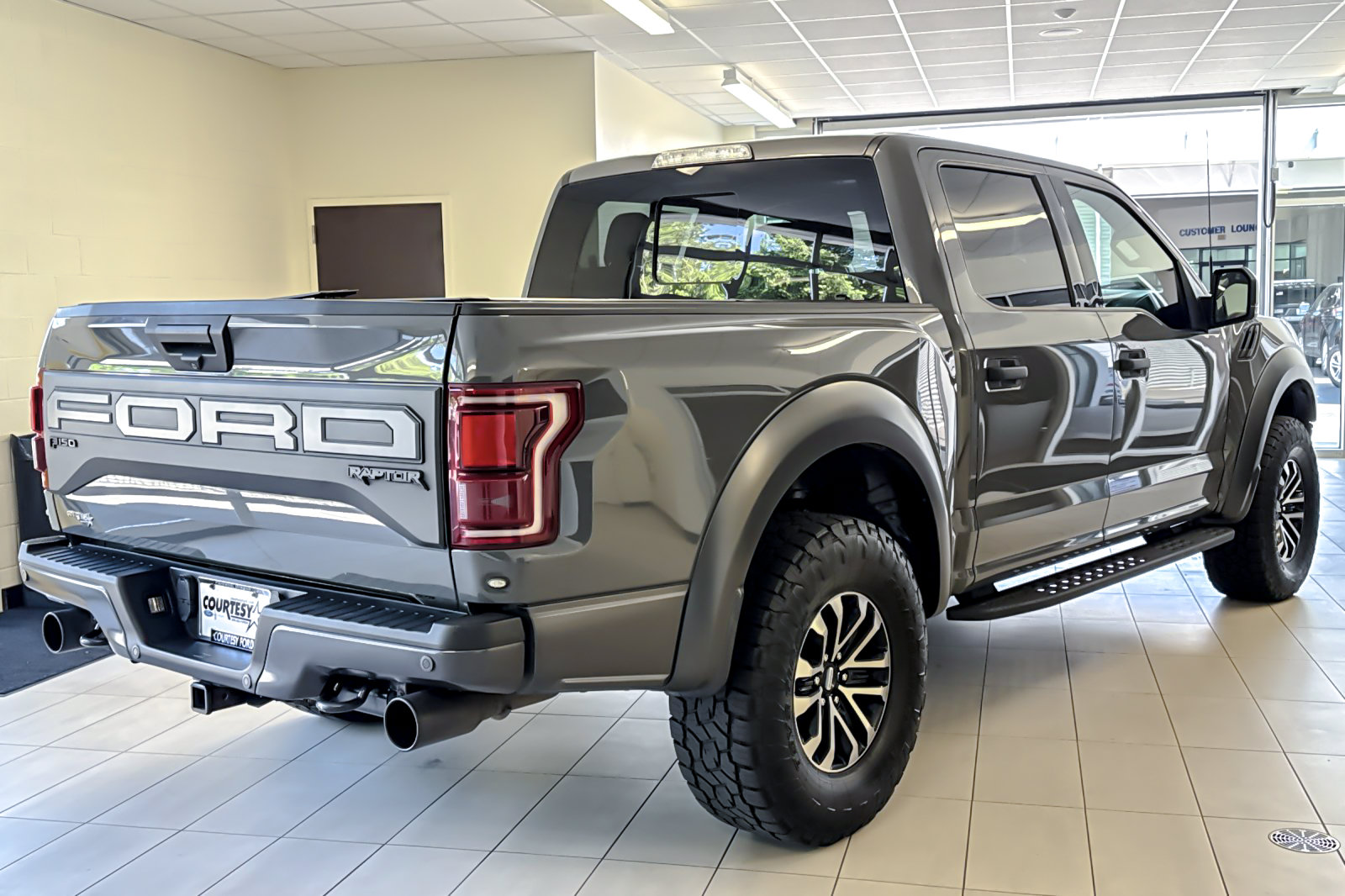 Certified 2020 Ford F150 Raptor AWD/4WD image 4