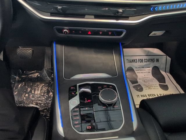 Used 2024 BMW X5 xDrive40i w/ Premium Package AWD/4WD image 29