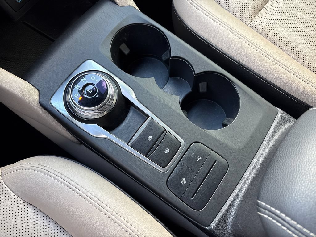 Certified 2021 Ford Escape SEL FWD image 28