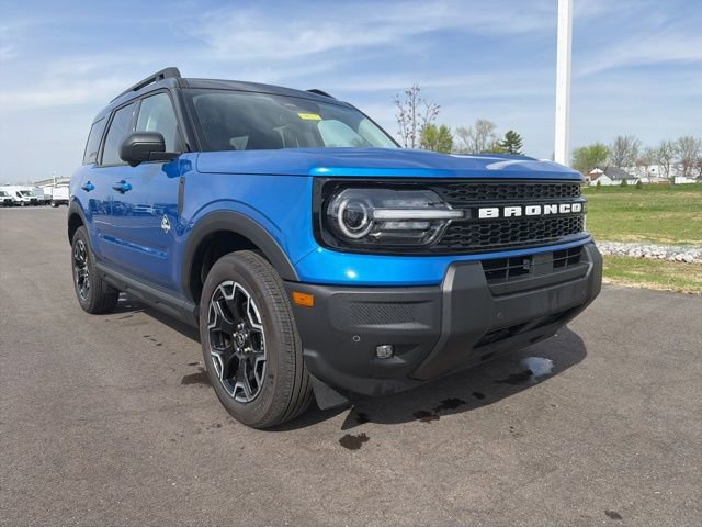 Certified 2025 Ford Bronco Sport Outer Banks w/ Outer Banks Tech Package+ image 1