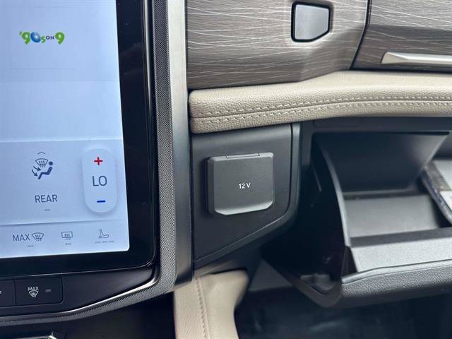 Certified 2023 Ford Expedition Limited AWD/4WD image 16