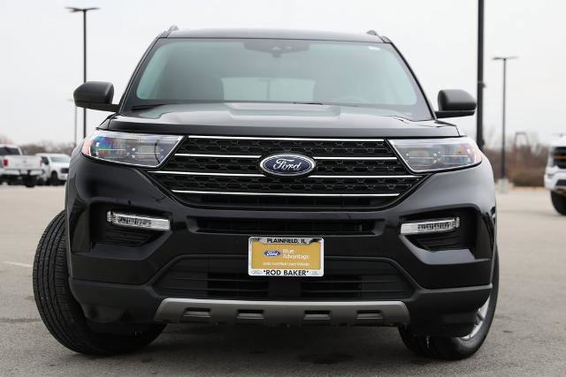 Certified 2022 Ford Explorer XLT w/ Equipment Group 202A image 10