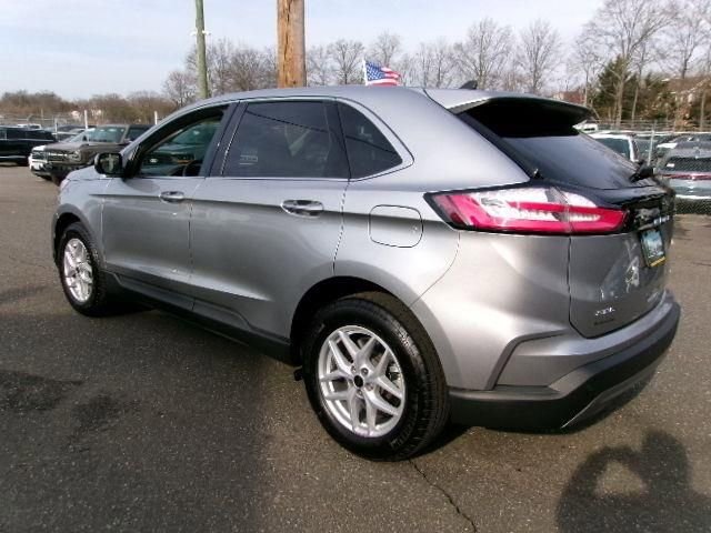 Certified 2023 Ford Edge SEL w/ Convenience Package AWD/4WD image 8