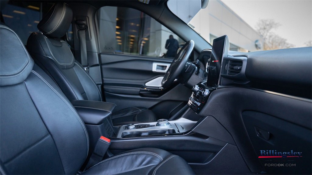 Certified 2021 Ford Explorer ST w/ Equipment Group 401A image 19