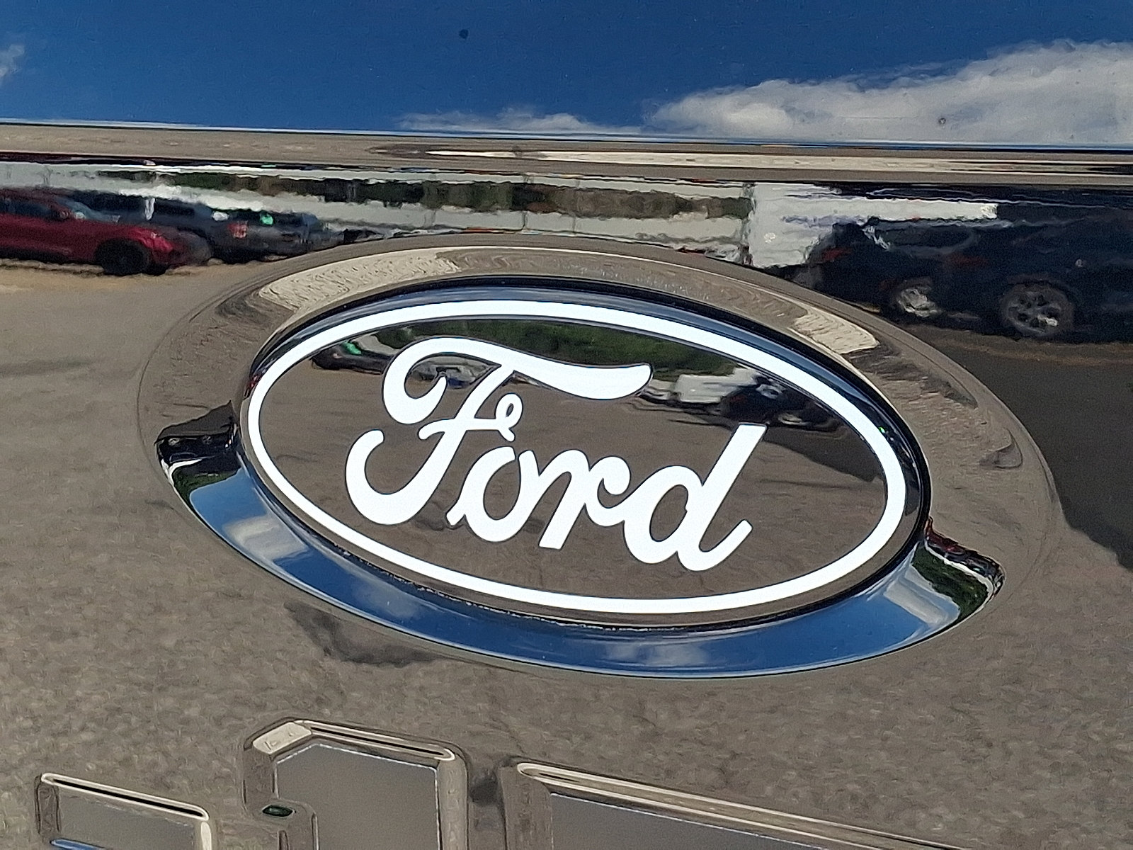 Certified 2024 Ford F150 Lariat w/ Equipment Group 502A High AWD/4WD image 30
