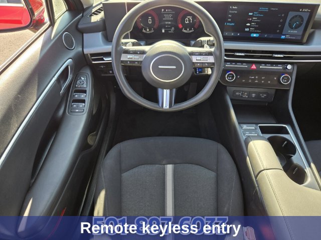 Used 2025 Hyundai Sonata SEL FWD image 14