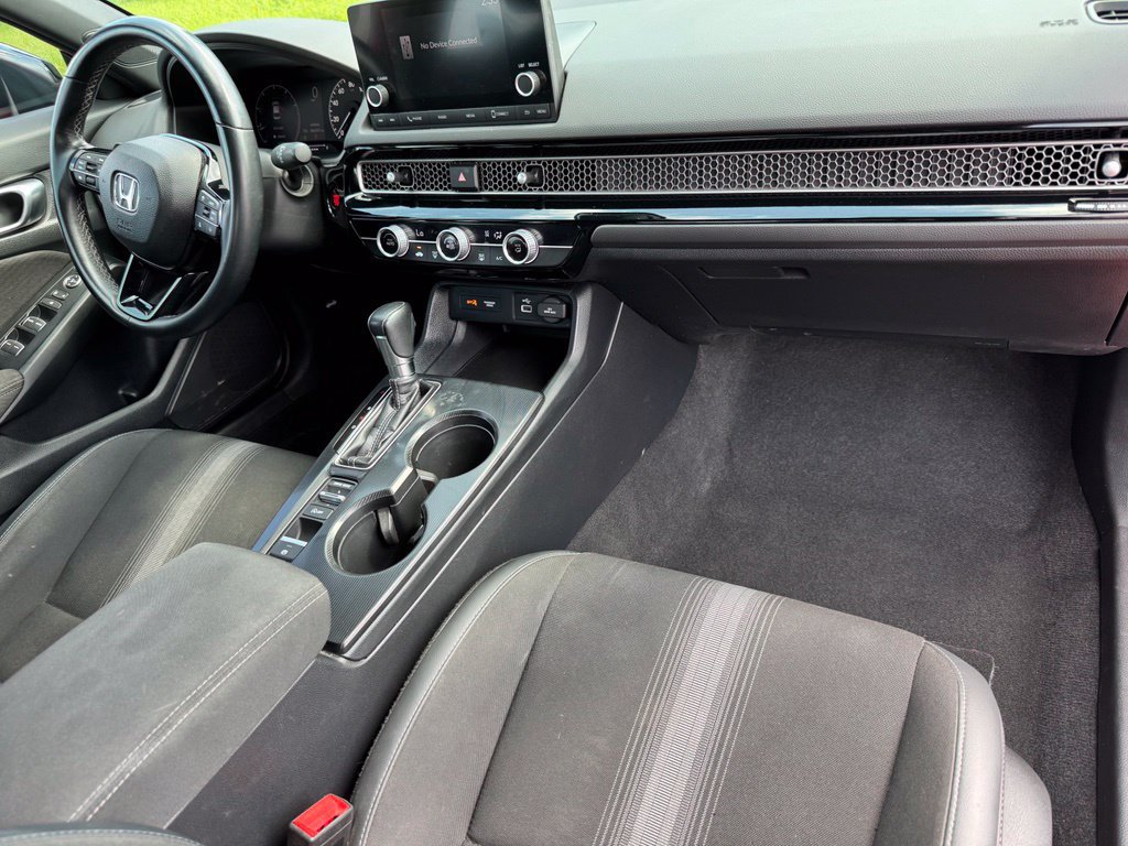 Used 2023 Honda Civic Sport image 16