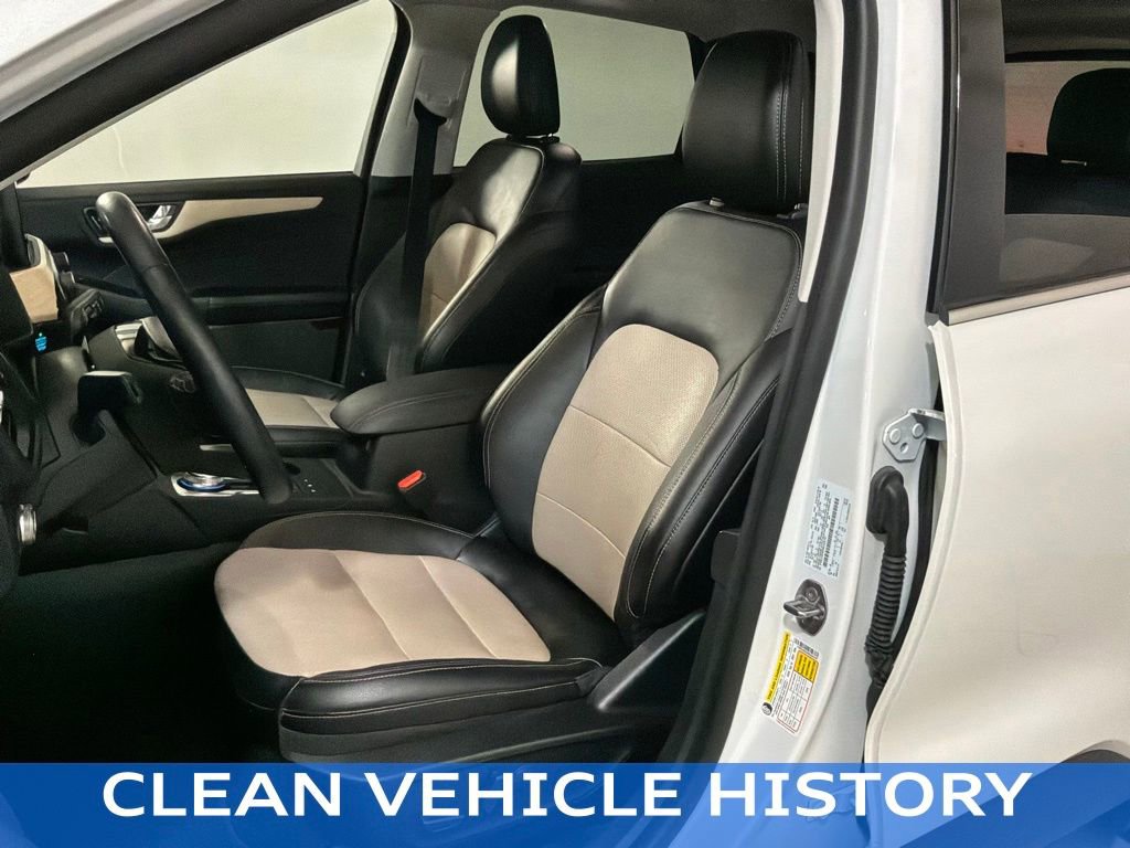 Certified 2021 Ford Escape Titanium w/ Titanium Elite Package AWD/4WD image 6