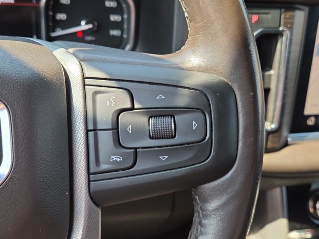 Used 2021 GMC Yukon Denali w/ Denali Premium Package AWD/4WD image 22