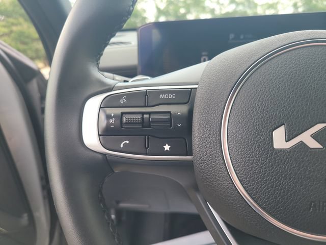 Used 2025 Kia K5 GT FWD image 14