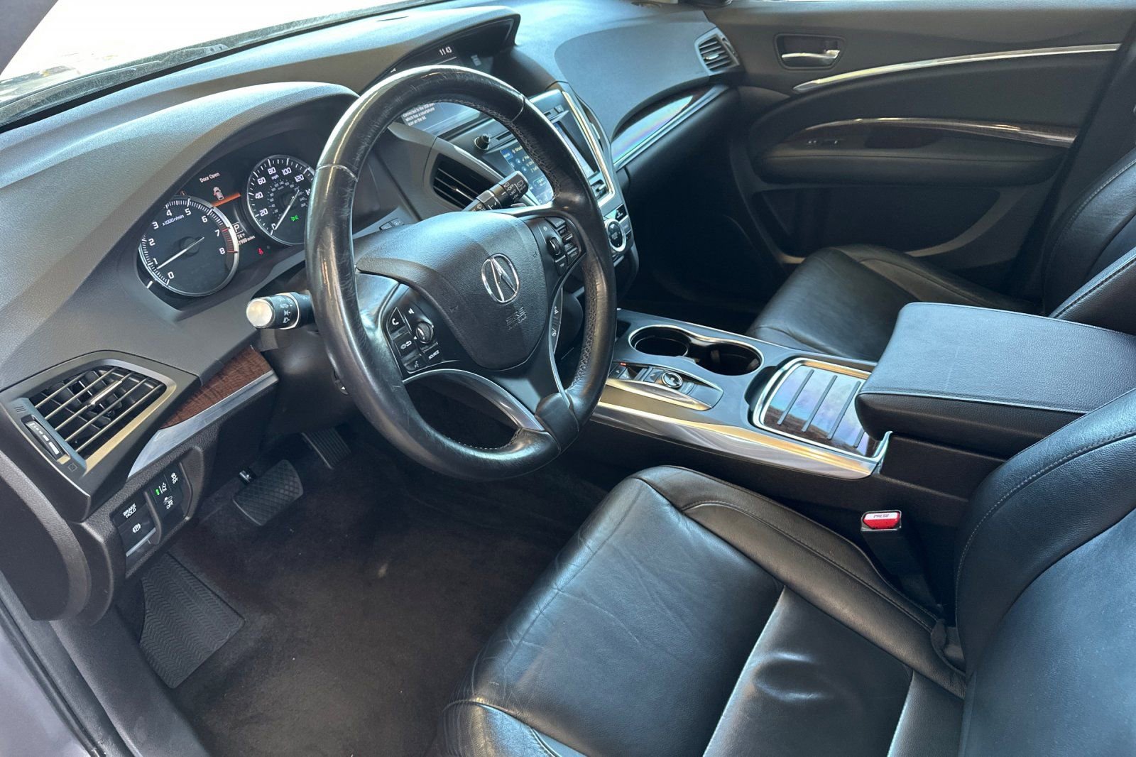 Used 2018 Acura MDX SH-AWD image 12