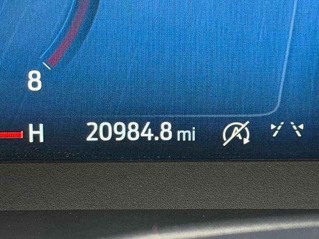 Certified 2025 Ford Escape Platinum AWD/4WD image 18