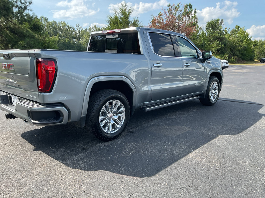 Used 2026 GMC Sierra 1500 Denali w/ Technology Package AWD/4WD image 7