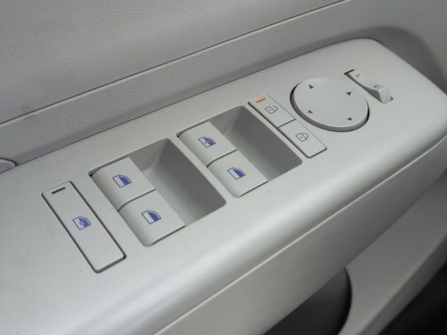 Used 2025 Hyundai Kona SEL image 23