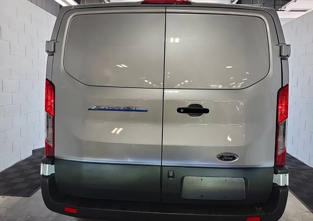 Certified 2023 Ford E-Transit Low Roof RWD image 5