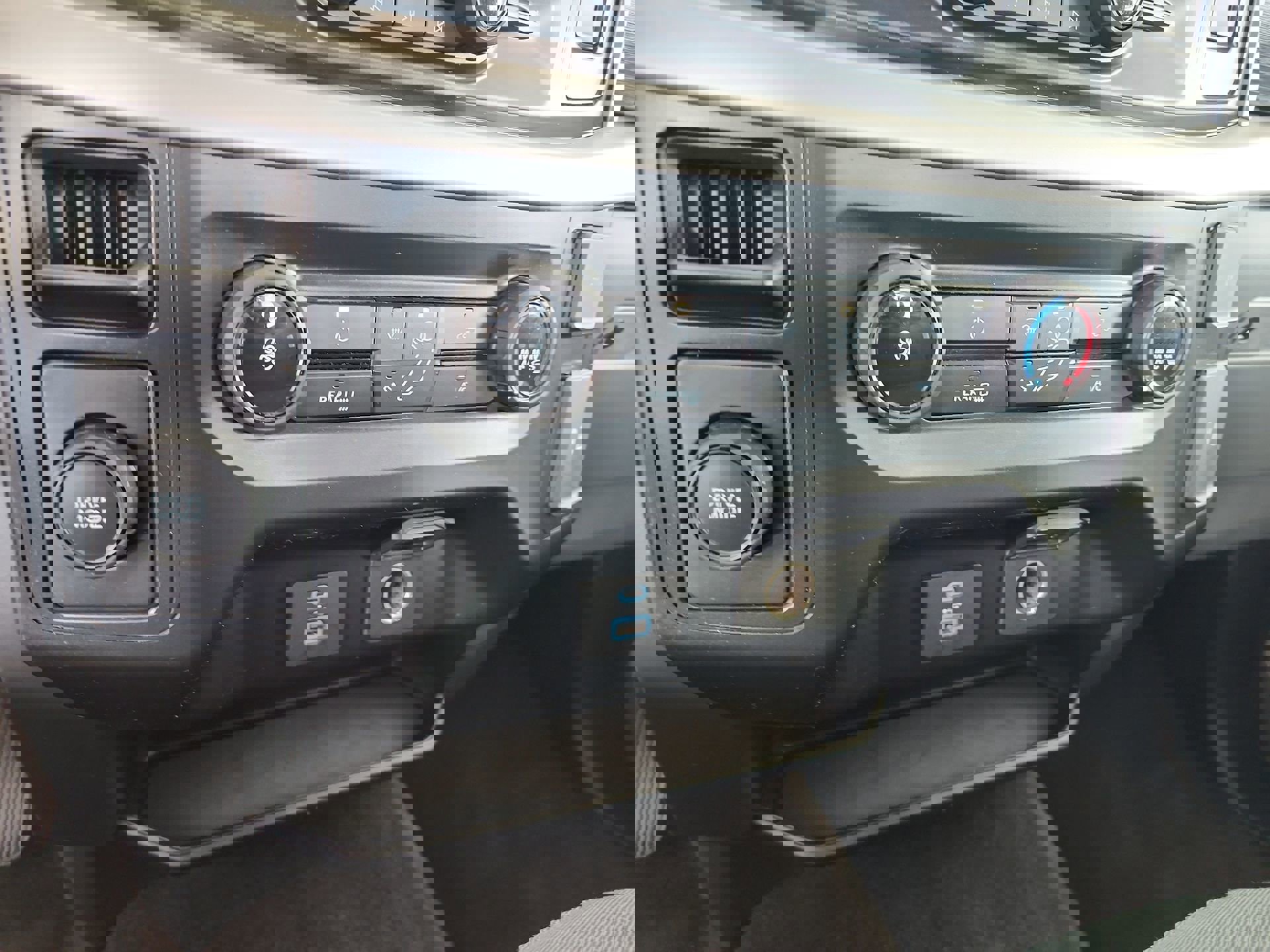 Certified 2021 Ford F150 XLT image 30