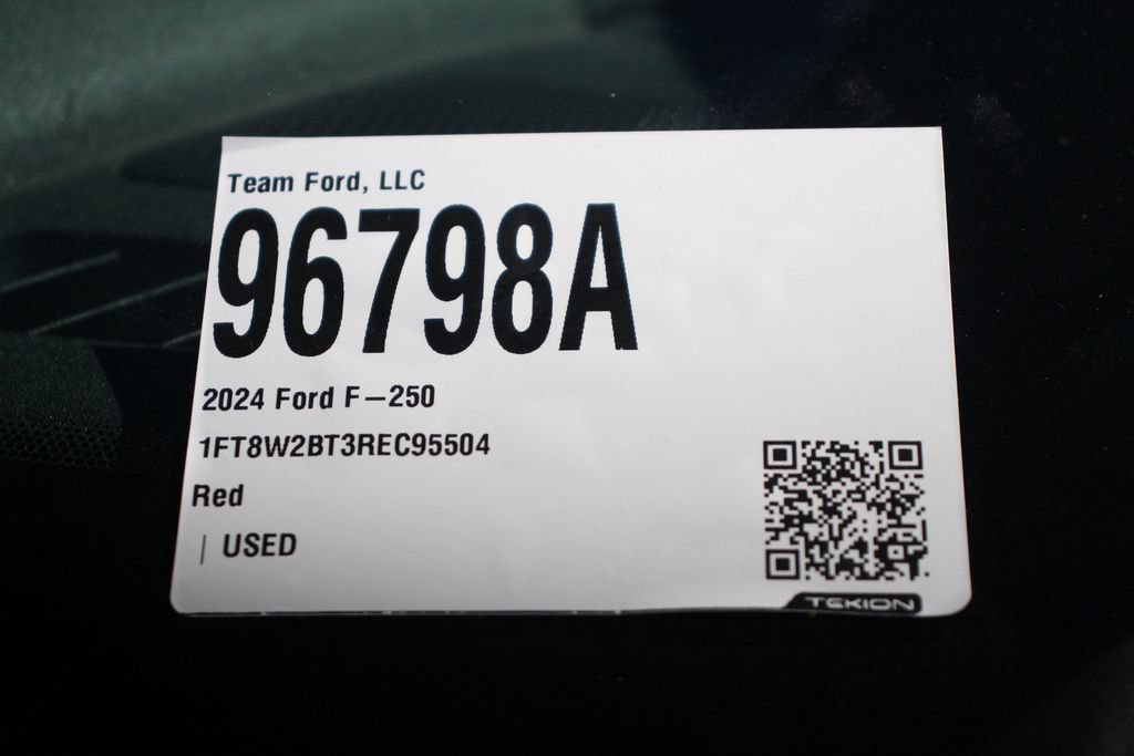 Certified 2024 Ford F250 Platinum w/ FX4 Off-Road Package AWD/4WD image 30