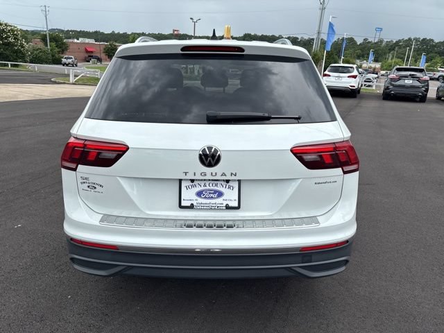 Used 2023 Volkswagen Tiguan SE FWD image 6