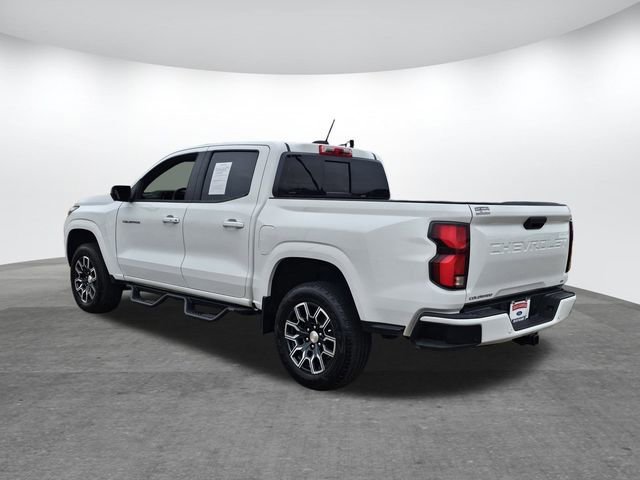 Used 2023 Chevrolet Colorado LT w/ LT Convenience Package III image 2