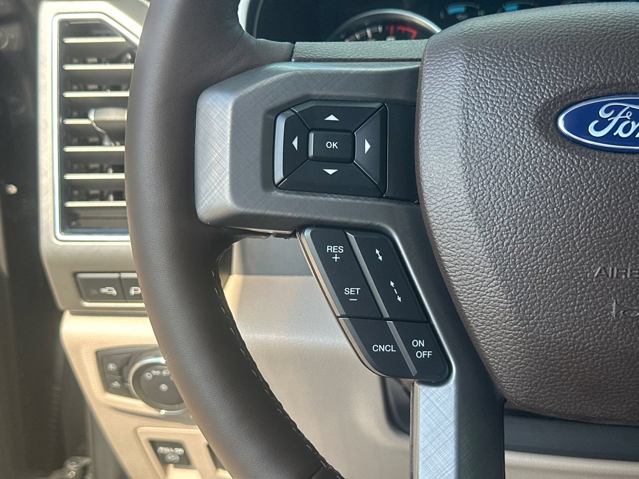 Certified 2020 Ford F150 Limited AWD/4WD image 26