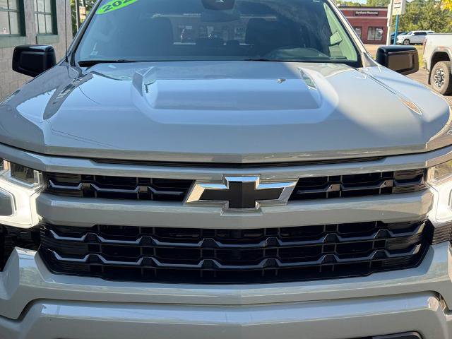 Used 2024 Chevrolet Silverado 1500 RST AWD/4WD image 13