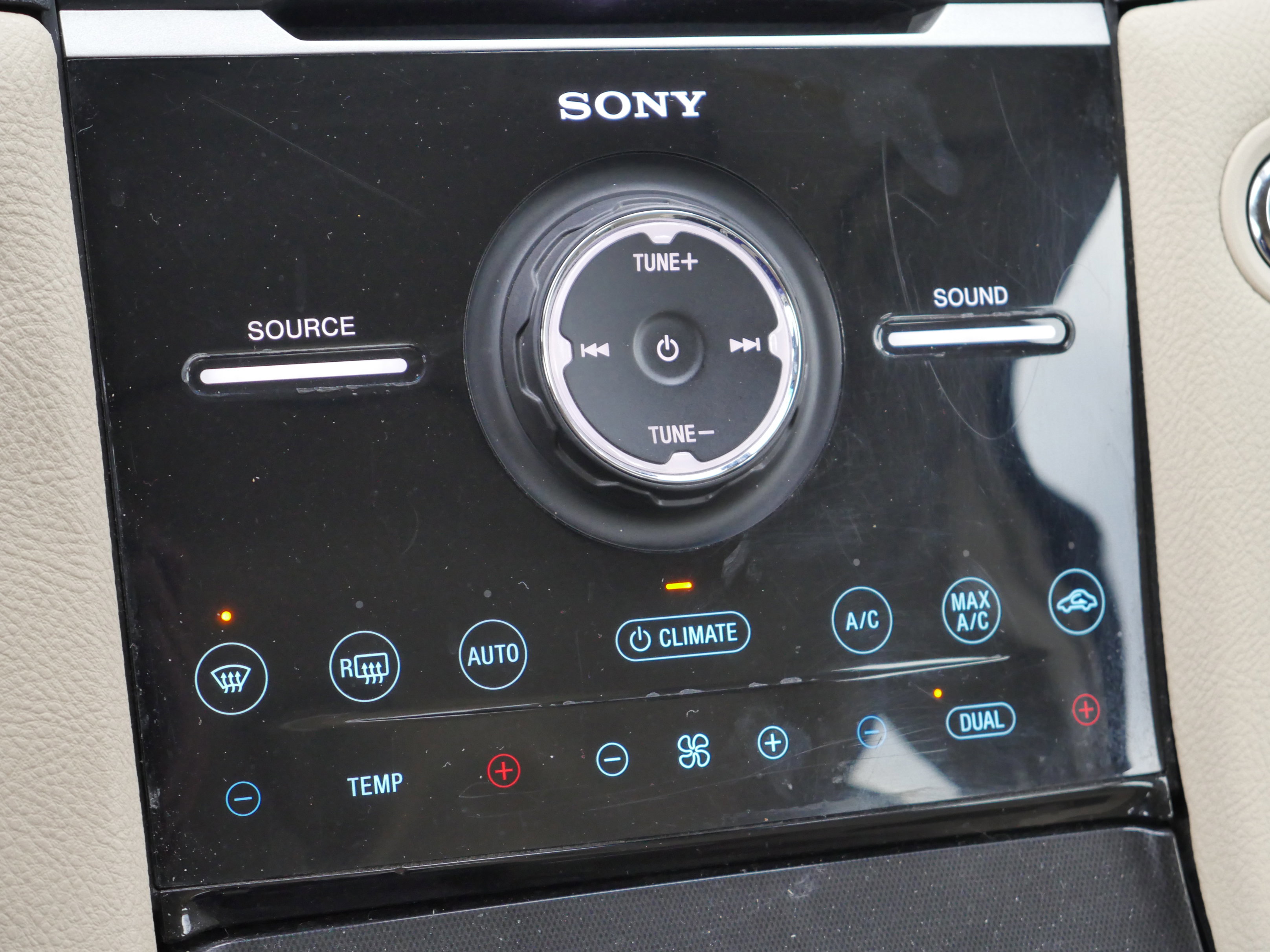 Certified 2017 Ford Taurus Limited image 20