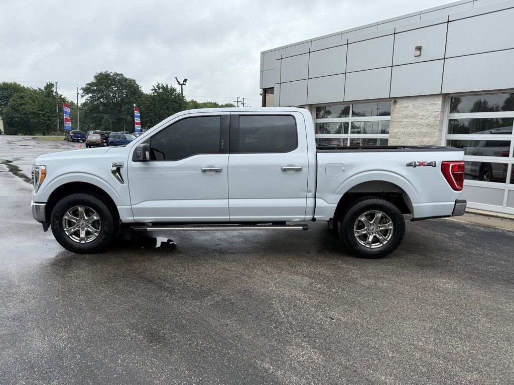 Certified 2022 Ford F150 XLT w/ Equipment Group 302A High image 8