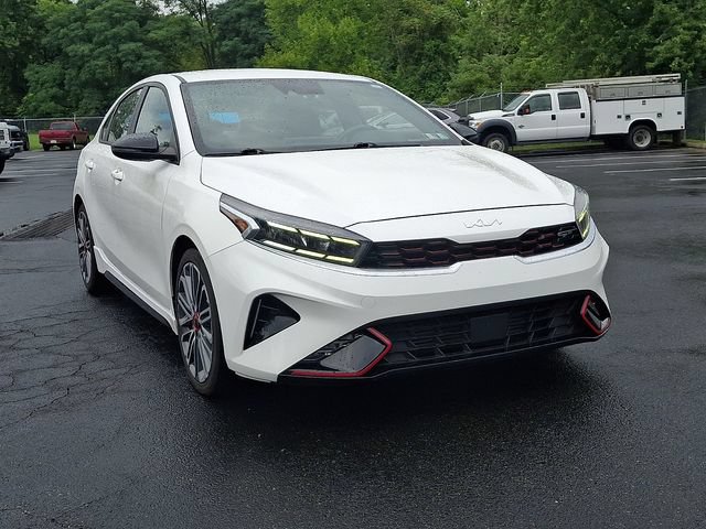 Used 2023 Kia Forte GT FWD image 2