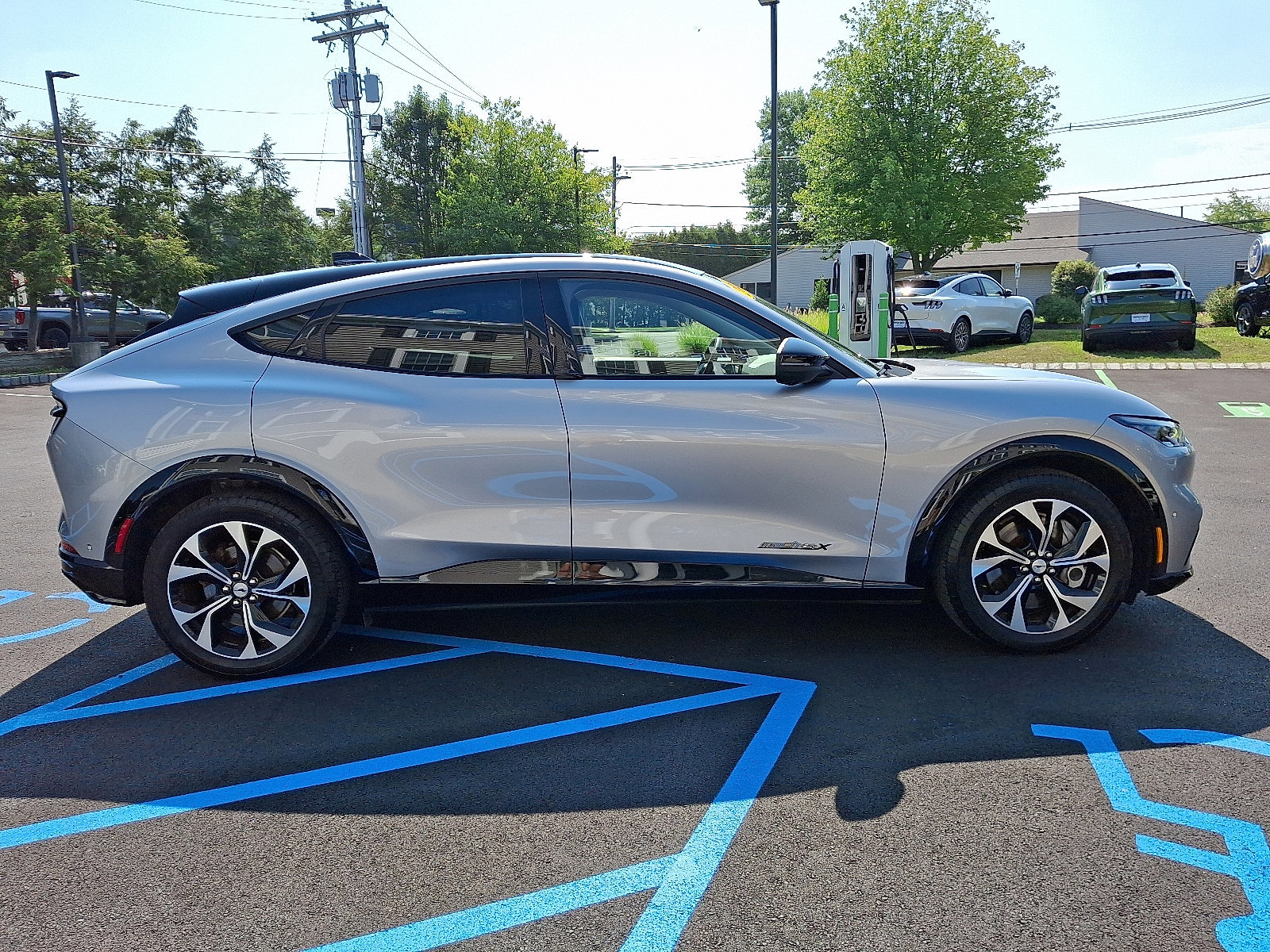 Certified 2021 Ford Mustang Mach-E Premium image 6