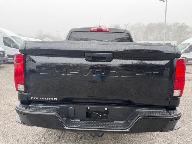 Used 2023 Chevrolet Colorado W/T image 3